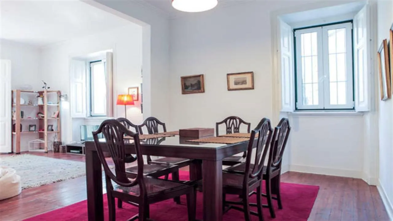 Spacious Tailor Made Bairro Alto Лиссабон 0*,  Португалия